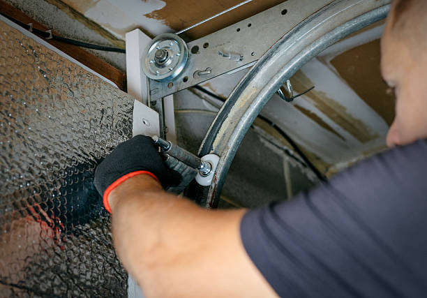 Affordable Garage Door Roller Replacement solutions in DeFuniak Springs, FL